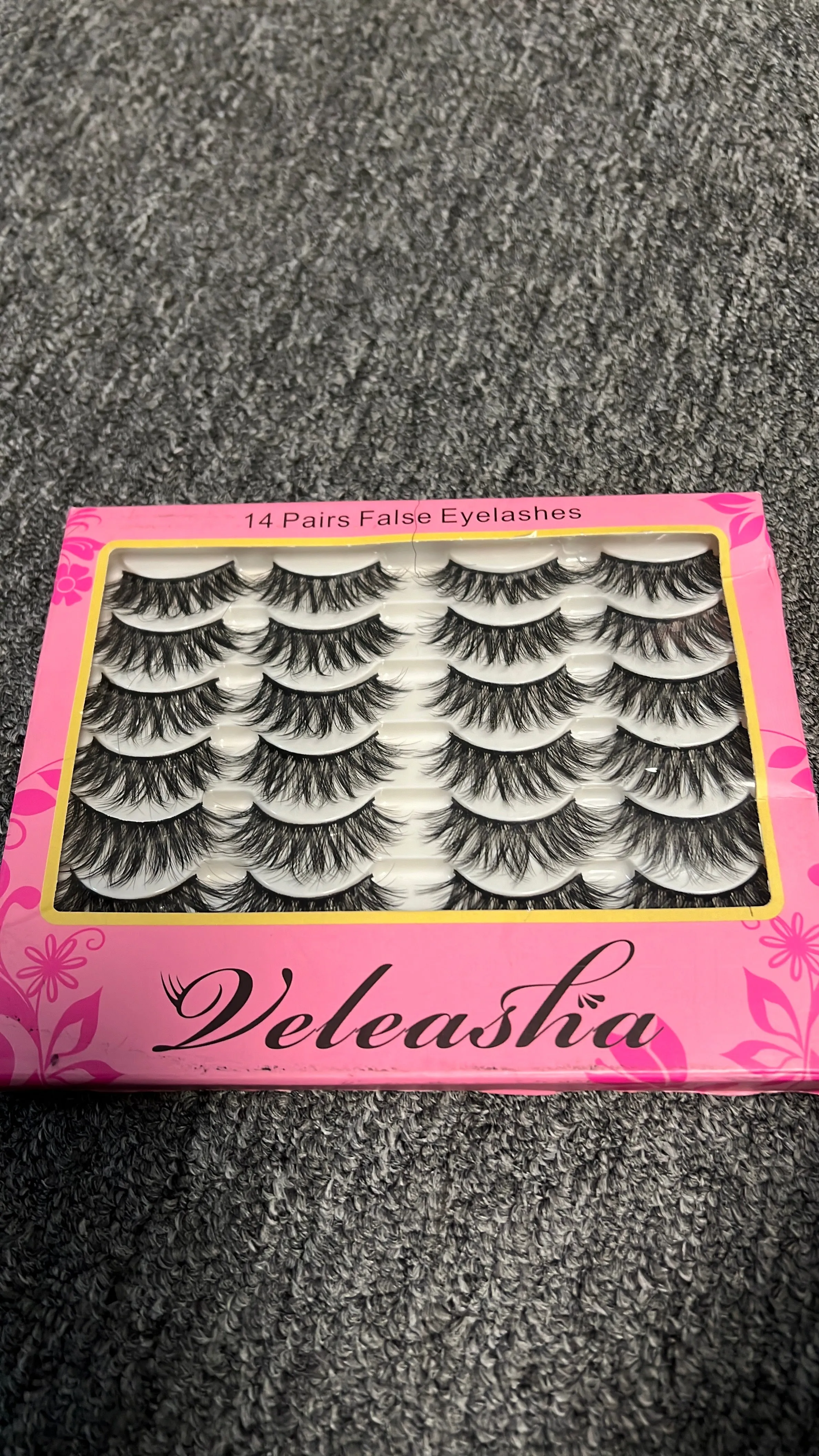 14 pairs, flair false eyelashes,