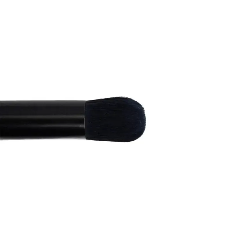 Retouch Concealer Brush