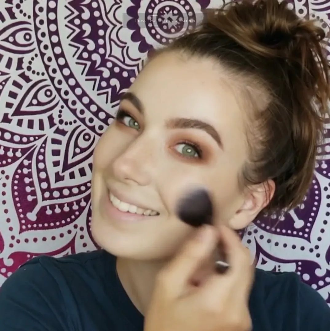 Stubby Blush Brush 301